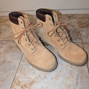 Wolverine Tan Suede Men's Hiking Boots